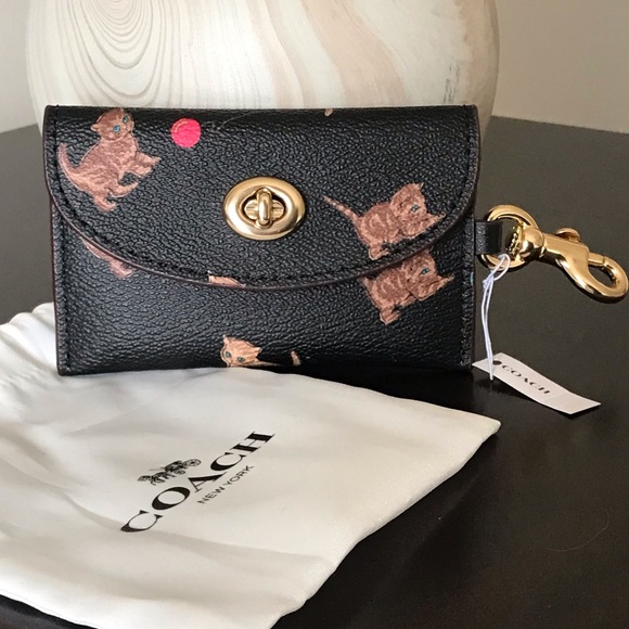 Coach Cat Playing With Yarn Leather Turnlock Card Case NWT - Picture 3 of 16